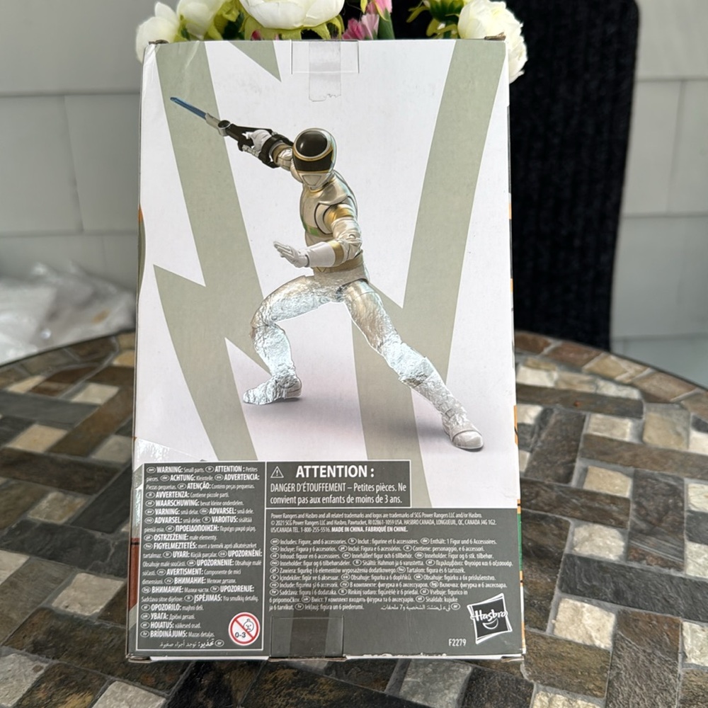 Lightning Collection Figure
Power Rangers Space Silver
Limited - Picture 5 of 8
